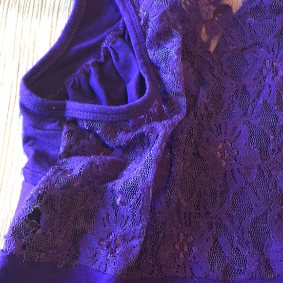 Top - Picture 3 of 3